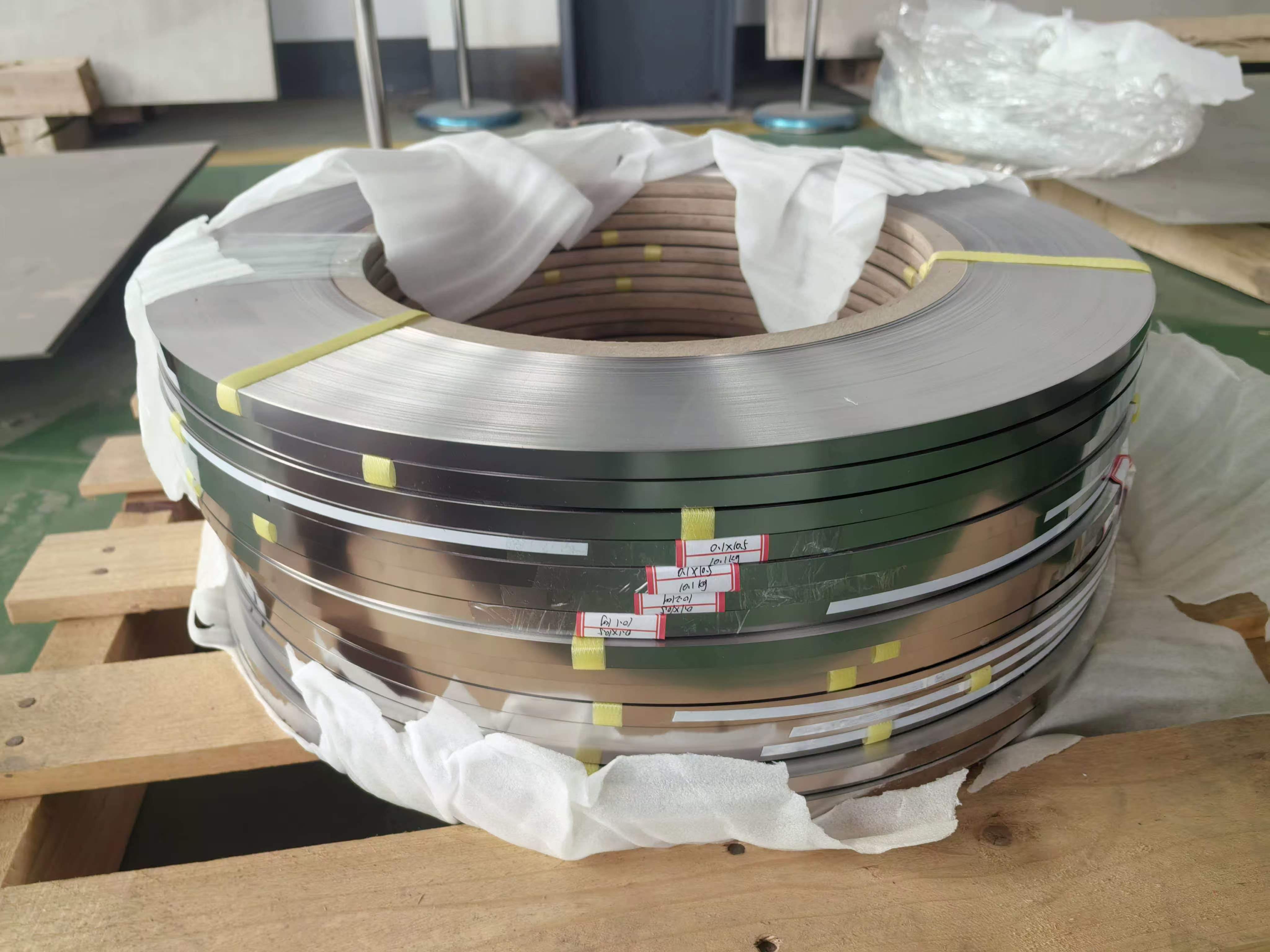 Nickel-based deformed superalloy